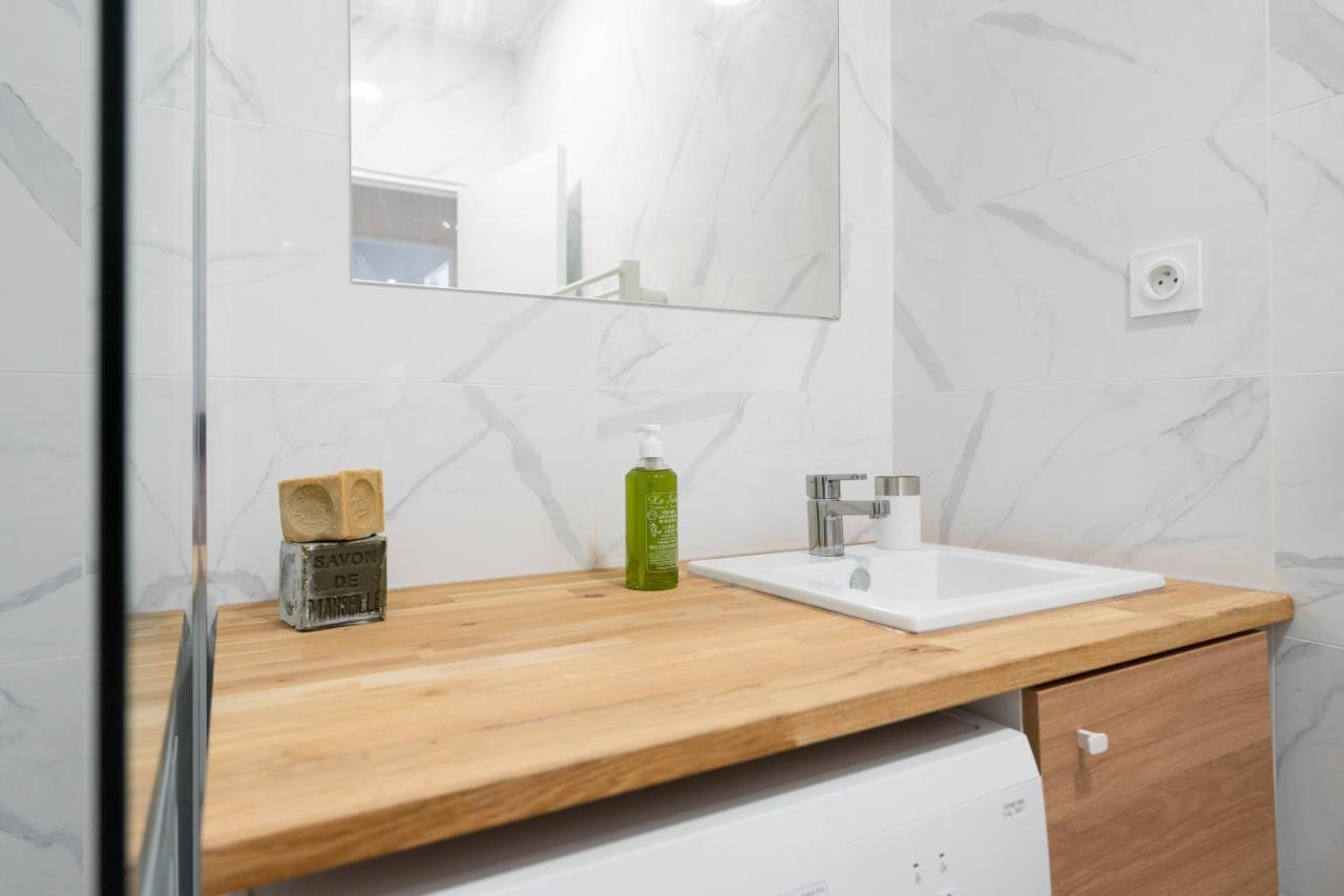 Le Concorde 3 - Appartement 2 Chambres - 8 Pers - Terrasse - Clim Marsilya Dış mekan fotoğraf